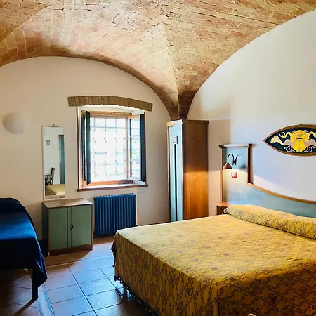 Casale Gregoriano Bed & Breakfast 2*