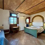 Casale Gregoriano 4*