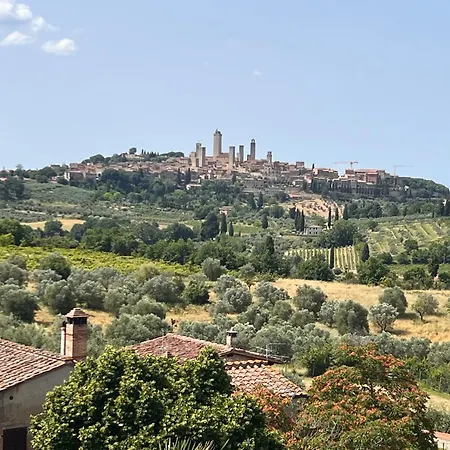 Casale Gregoriano And Bed and breakfast 2*