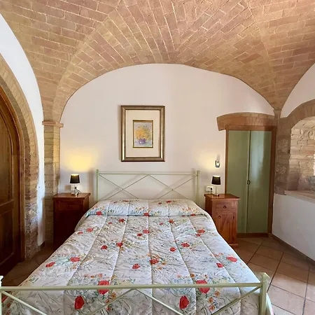 Casale Gregoriano And Bed & Breakfast