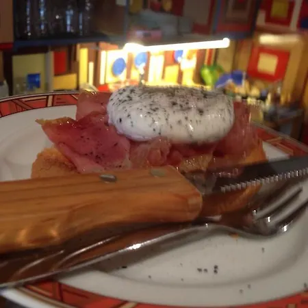 Casale Gregoriano And Bed and breakfast