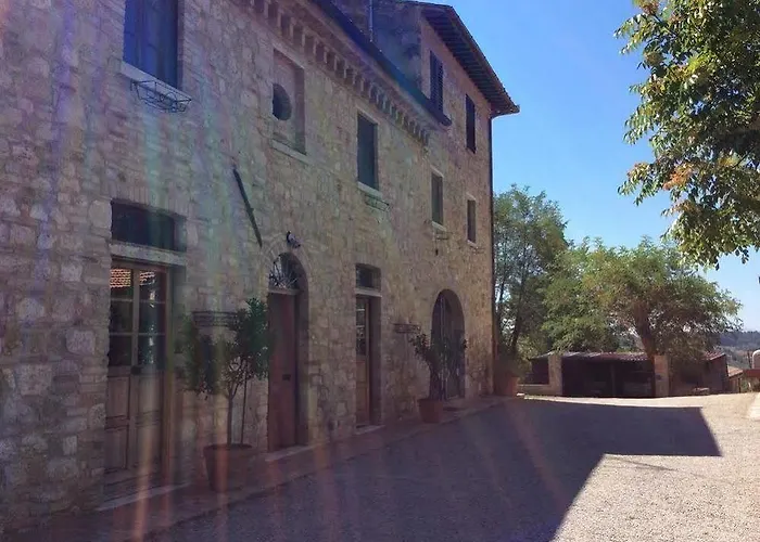 Casale Gregoriano Bed & Breakfast 4*