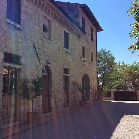 Casale Gregoriano And Bed & Breakfast 2*